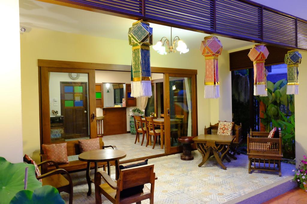 Wualai Sabaidee Bed & Breakfast Chiang Mai Exterior photo